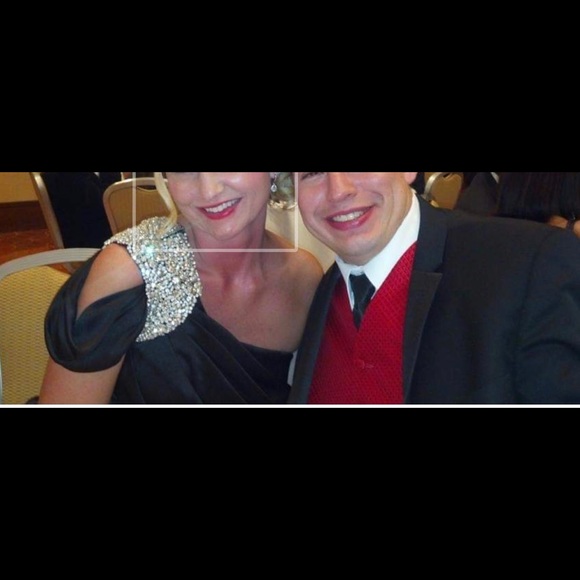 Classic Jovani Dress from 2014 Black One shoulder - Picture 3 of 3